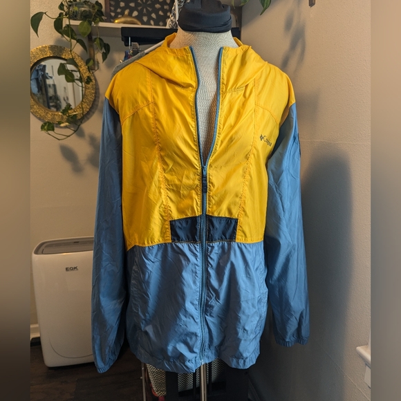 Columbia Flashback National Park Edition Windbreaker - Olympic Nat'l Jacket - Picture 11 of 14